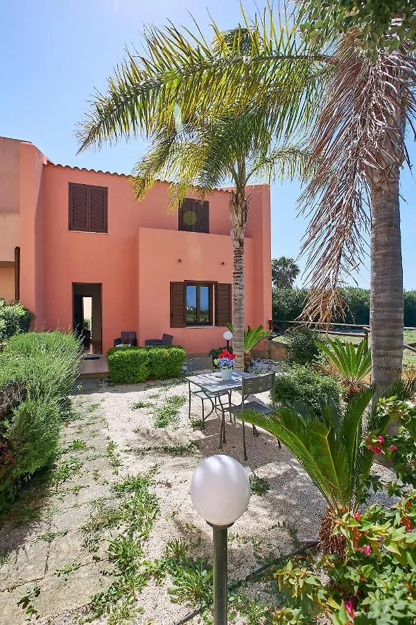 Casa Vacanze le Saline dello Stagnone Villa Marsala